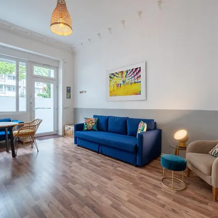 Modern, Flat With Workspace Berlijn