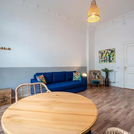 Apartment Modern, Flat With Workspace *