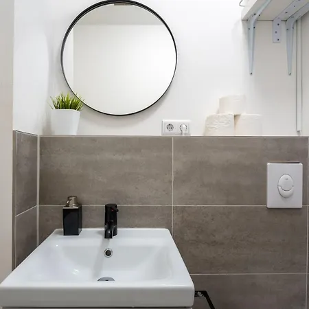 Modern, Flat With Workspace