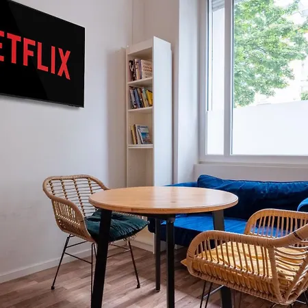 Modern, Flat With Workspace Appartement *