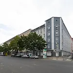Modernes In Mitte